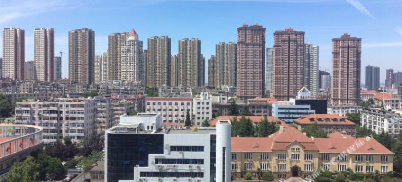 雅海阁大酒店(青岛栈桥火车站店)图片