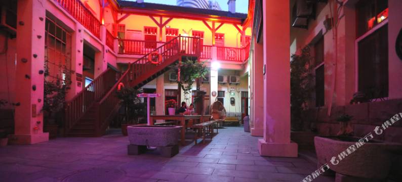 青岛麦子青年旅社图片