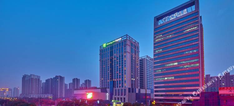 宝鸡世纪荟萃智选假日酒店图片
