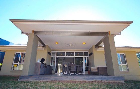 Unwind- Second Fairway RothburyHotel Overview