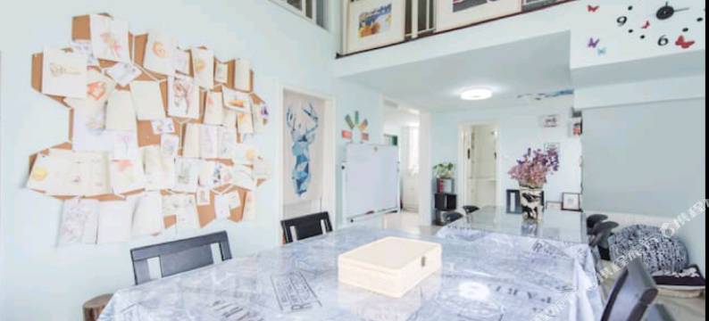 杭州乐觅画室复式公寓图片