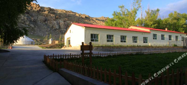 富蕴泽桦宾馆图片