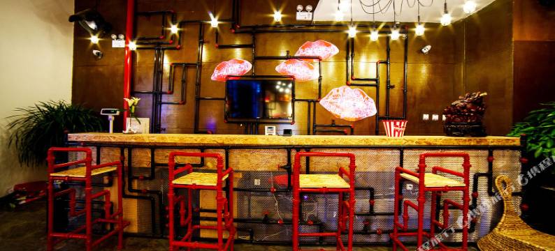 潍坊Lovehotel红唇情侣主题酒店图片