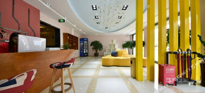 大理怡馨主题酒店图片