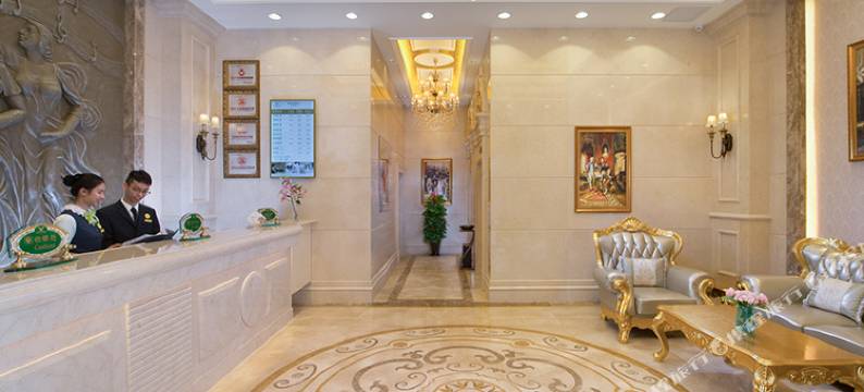 维也纳酒店(深圳机场固戍地铁站店)图片