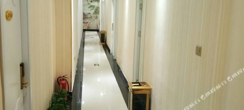 德利酒店(郑州二七广场人民路地铁站店)图片