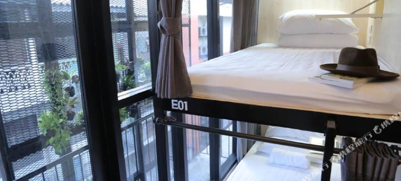 素坤逸路41巷拉玛尔青年旅馆(Lamurr Sukhumvit 41)图片