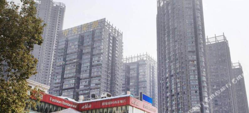 江城美寓影院酒店(武汉江汉路步行街店)图片