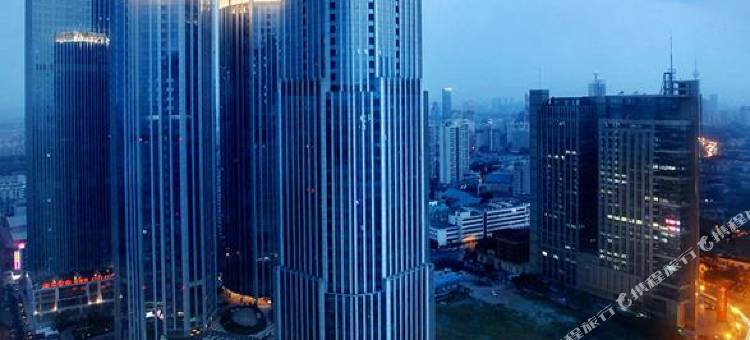 天津maison蔓上美宿(五大道小白楼地铁站店)图片
