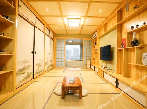 丹东江户城阿信家江景温泉房