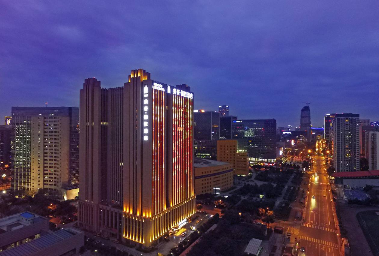 美豪丽致酒店(成都双子塔高新地铁站店)图片