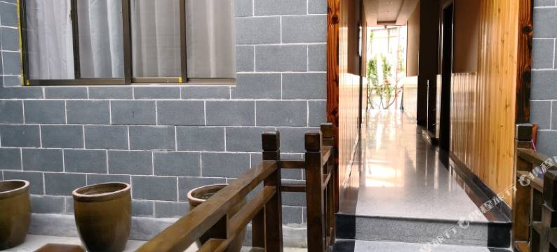石泉叶苑客栈图片