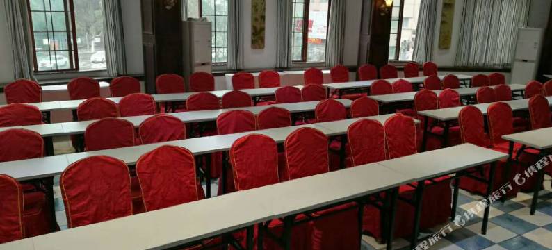 金皇朝酒店(乐清时代广场店)图片