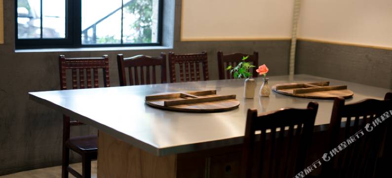 莫干山乡遇绿舍民宿(仙潭村景区店)图片