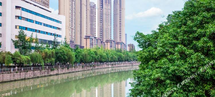 斯维登服务公寓(电子科大建设路店)图片