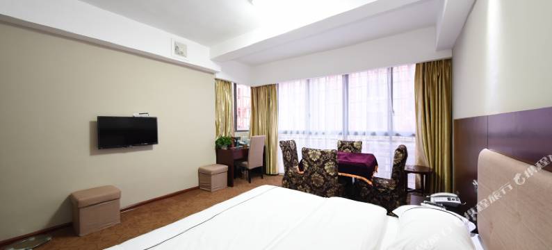 长沙劲峰商务宾馆(阳光地铁站店)图片