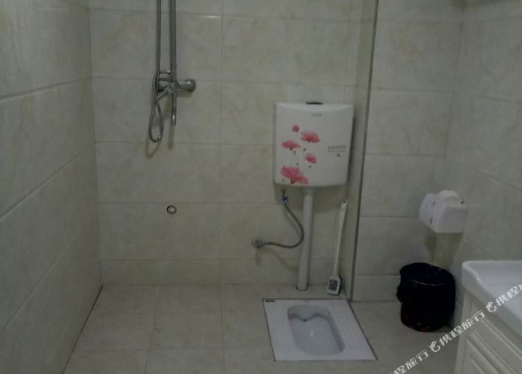 登豪民居(鹰南大道分店)