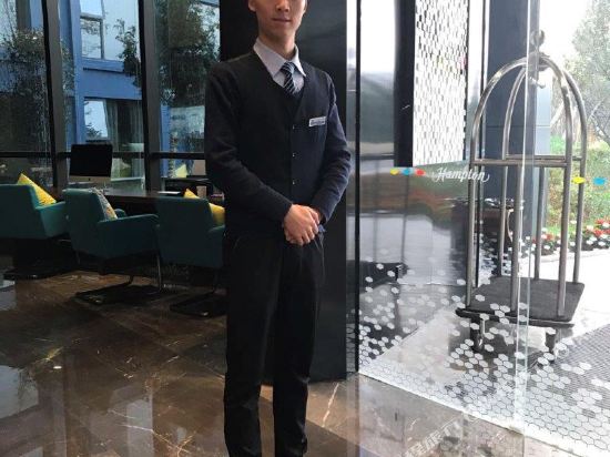 浏阳希尔顿欢朋酒店