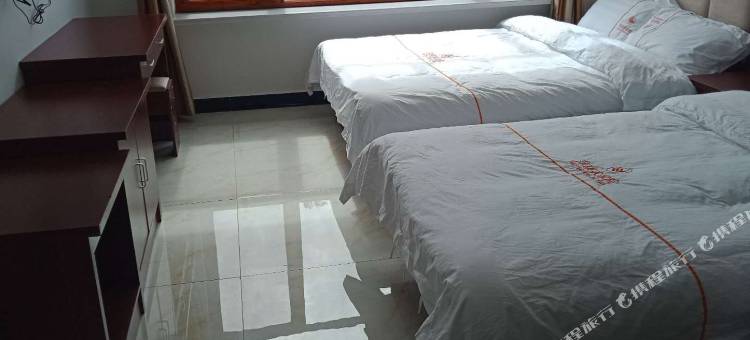 坝上草原萍英农家院图片