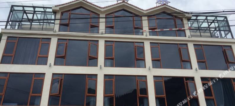 安吉阳山寨民宿图片