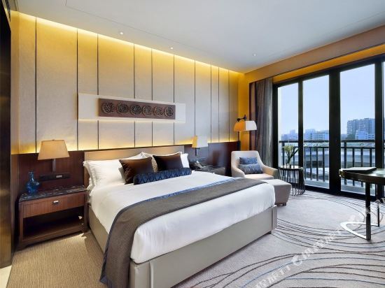 蚌埠方明霞裤行购物攻略,方明霞裤行物中心\/地