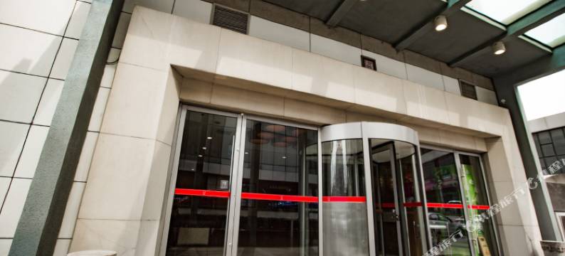 豪森府邸城市酒店(淄博万象汇八大局店)图片