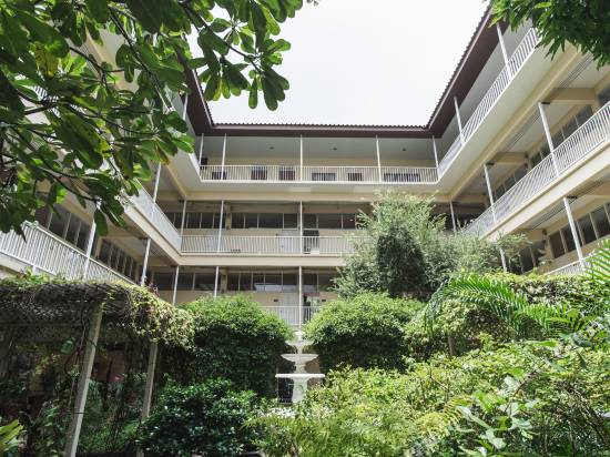 福恩那空陽台房與咖啡館酒店