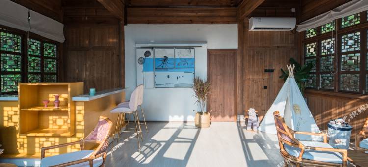 黄山黟县宏村青梅学社·诗莉莉温泉酒店图片