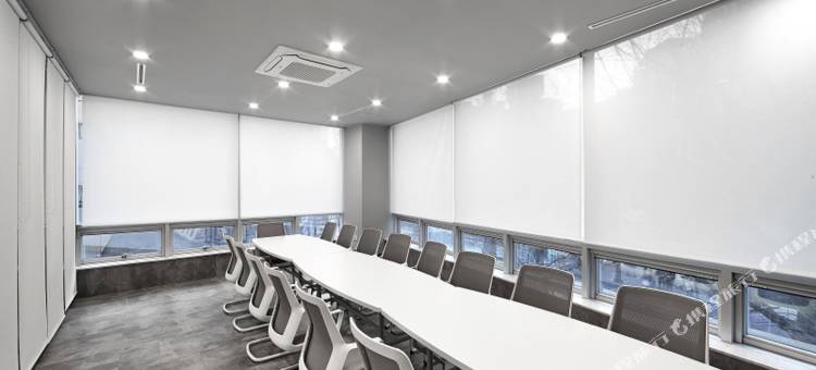 阿尔班市酒店(Arban City Hotel)图片