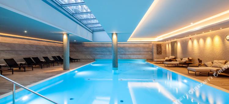 柏林泰坦尼克公路别墅(Titanic Chaussee Berlin)图片