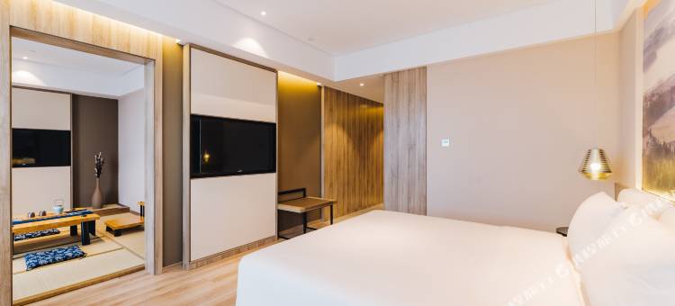 宜兴环科园西氿大道亚朵酒店图片