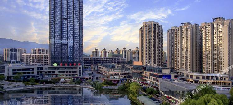 维也纳酒店(重庆永川高铁站兴龙湖店)图片