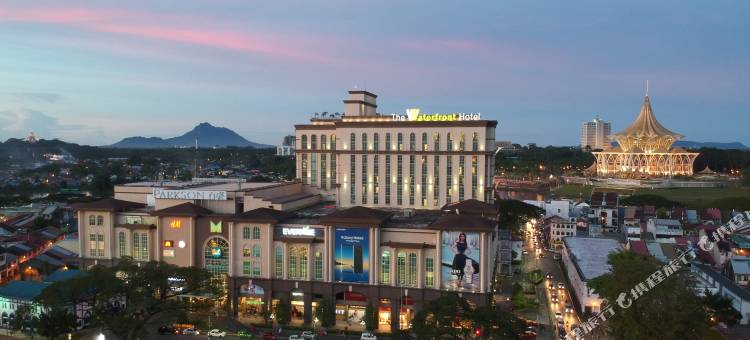 古晋海滨酒店(The Waterfront Hotel Kuching)图片