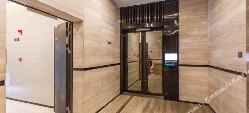 深港行政公寓(深圳万科云城六期店)图片