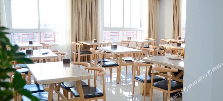 格林豪泰智选酒店(曲阜高铁站店)图片