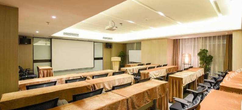 阁雅轻居酒店(人民医院将军衙署地铁站店)图片