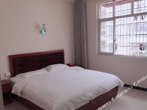 监利阳光宾馆 4.0分(18条点评) 60起距离385米立即预订