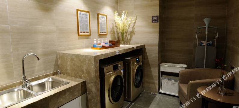 喆啡酒店(武汉江汉路六渡桥地铁站店)图片