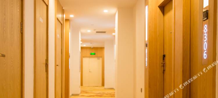 喆啡酒店(哈尔滨中央大街防洪纪念塔店)图片