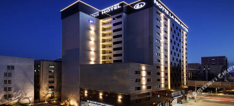 诺特拉米亚酒店(Notte La Mia Hotel)图片