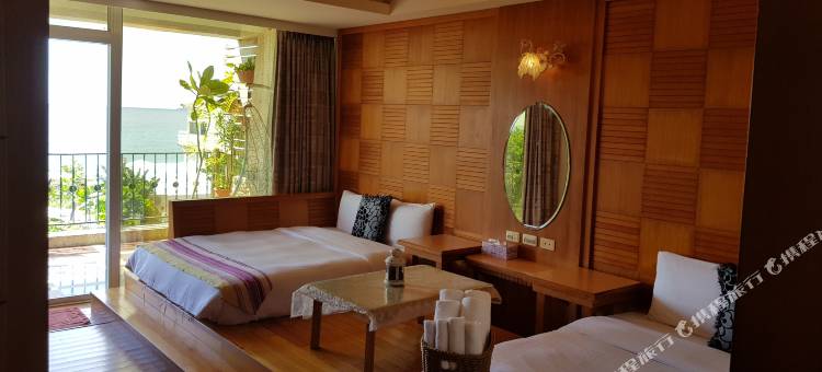 屏东明君旅栈·船帆石馆图片