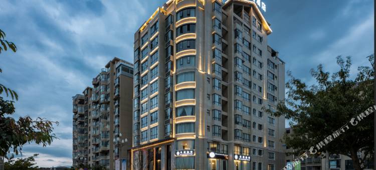 汉源岳庭酒店图片