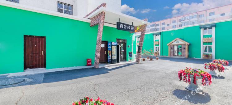 四季云端宾馆(哈尔滨西站理工大学地铁站店)图片
