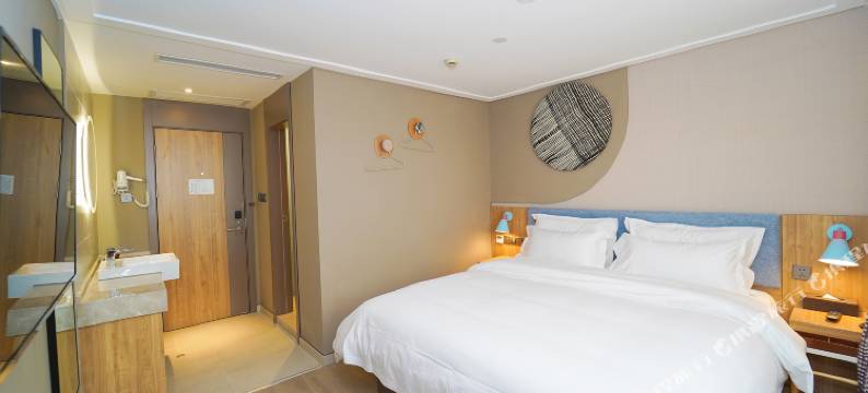 上海雅雅·轻奢酒店(虹口足球场店)图片