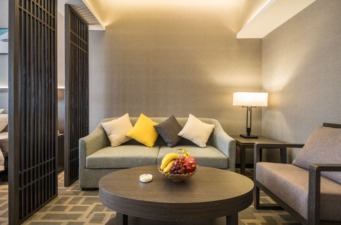 Eastern Light International Hotel Hotel Reviews And Room Rates - 