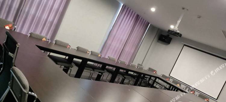 艺龙米高国际酒店(潍坊寿光新汽车站店)图片
