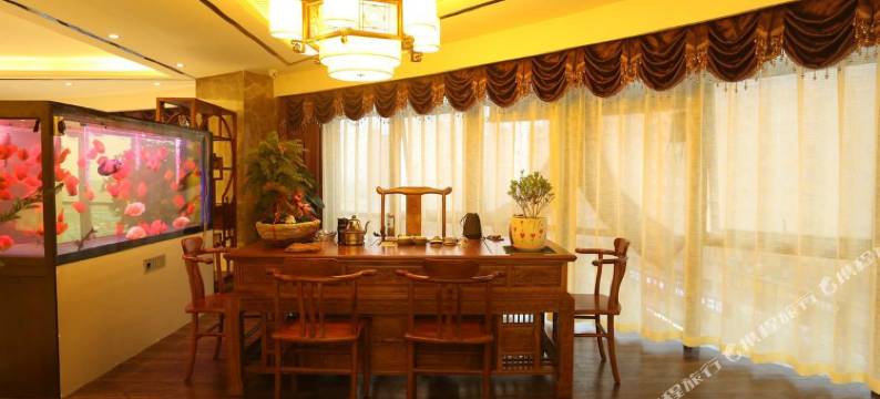 周至藤梨酒店图片