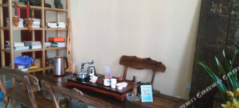 兴义万峰林见山民宿图片