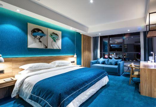 五莲云逸艺术酒店外景图