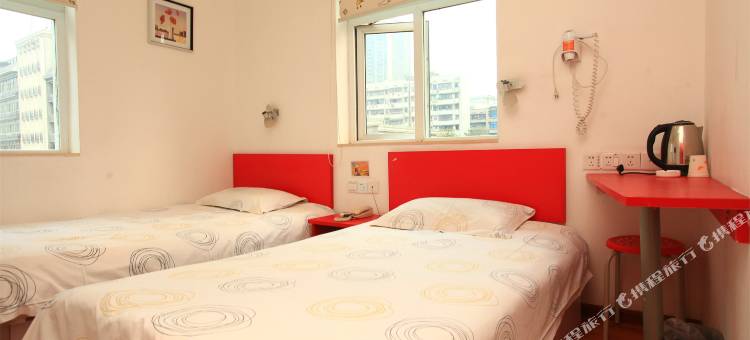 布丁酒店(重庆大渡口九宫庙步行街店)图片